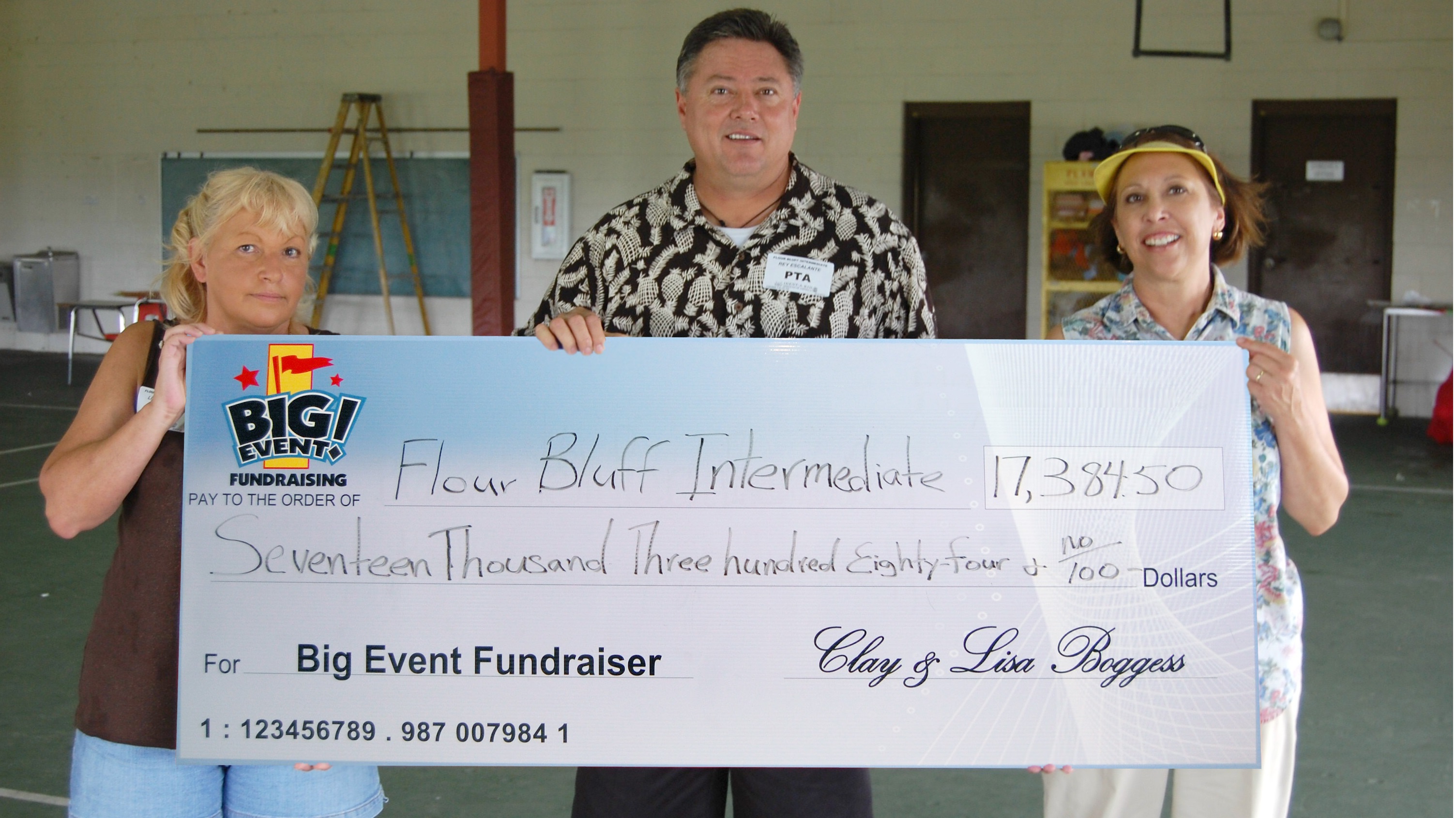 Super Splash is a Fantastic Fundraiser Incentive Flour Bluff Intermediate School fundraising team holding check