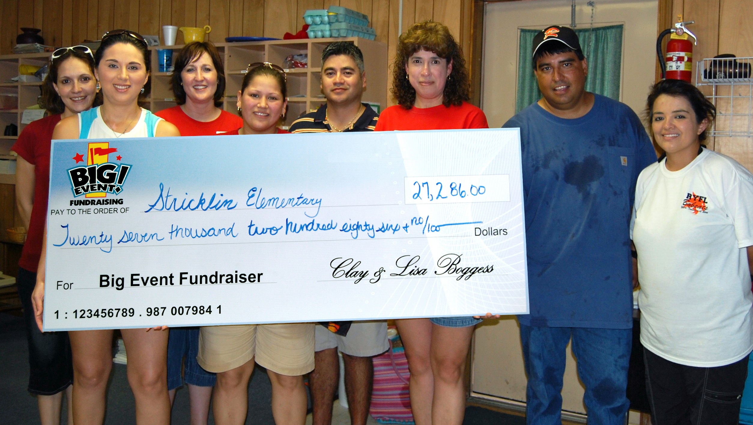 Super Splash Party Fundraising Incentive Wonderful Refugio Elementary School fundraising team holding check