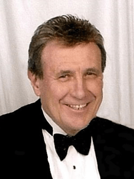 magic-performer-scott-hollingsworth.png magic-performer-scott-hollingsworth.png