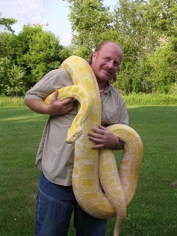 mark-rosenthal-reptile-expert.jpg mark-rosenthal-reptile-expert.jpg
